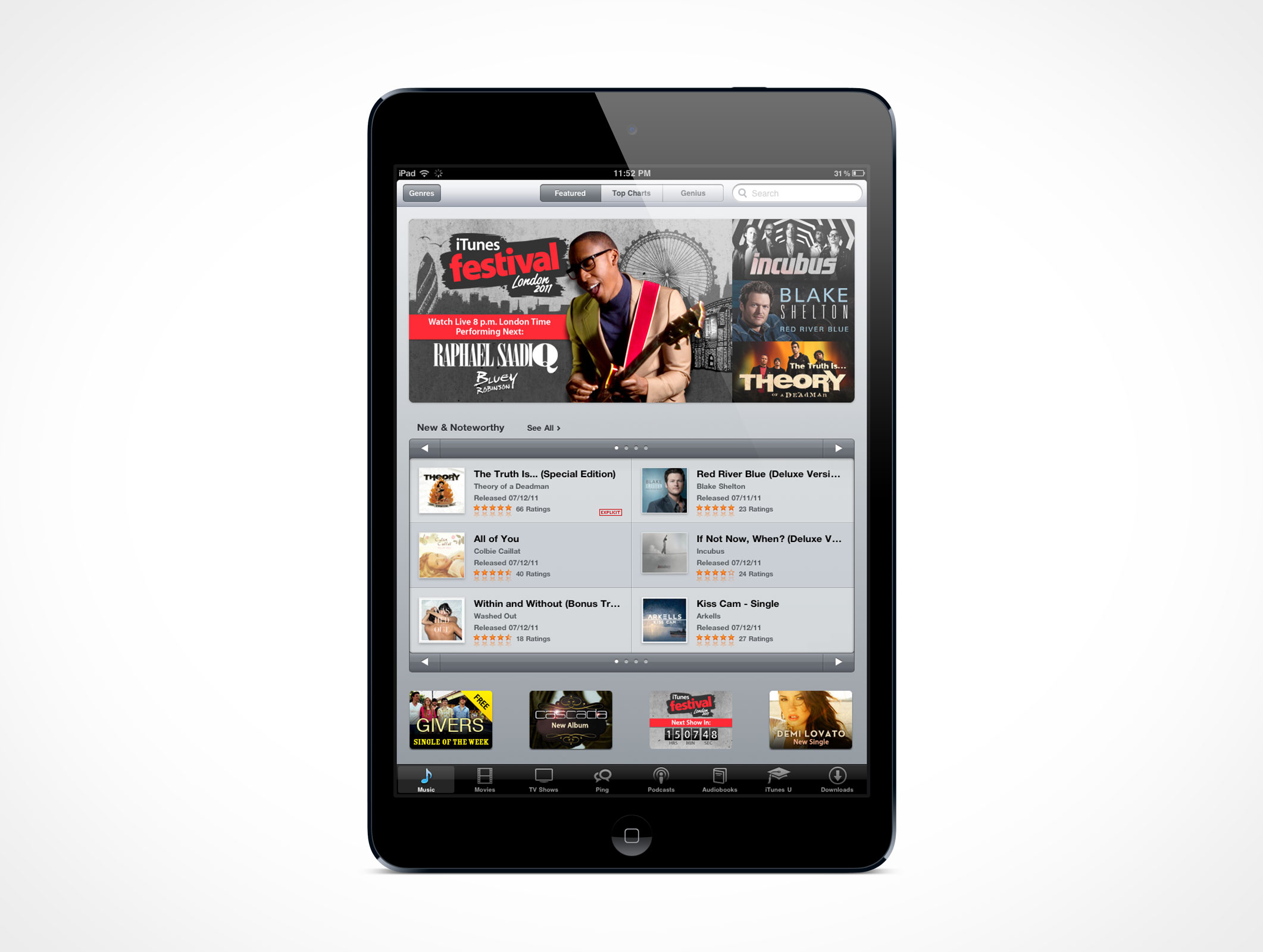 Standing iPad Mini Mockup 1r3