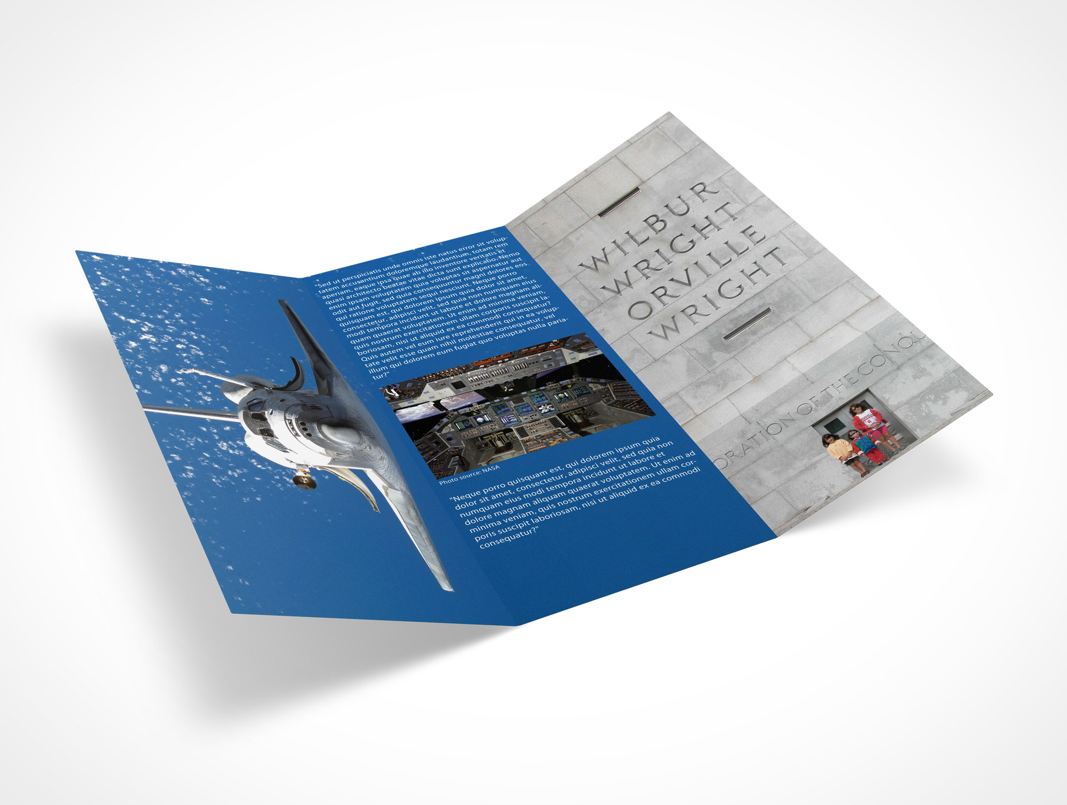 8.5 x 11 Tri-Fold Brochure Mockup 21r2