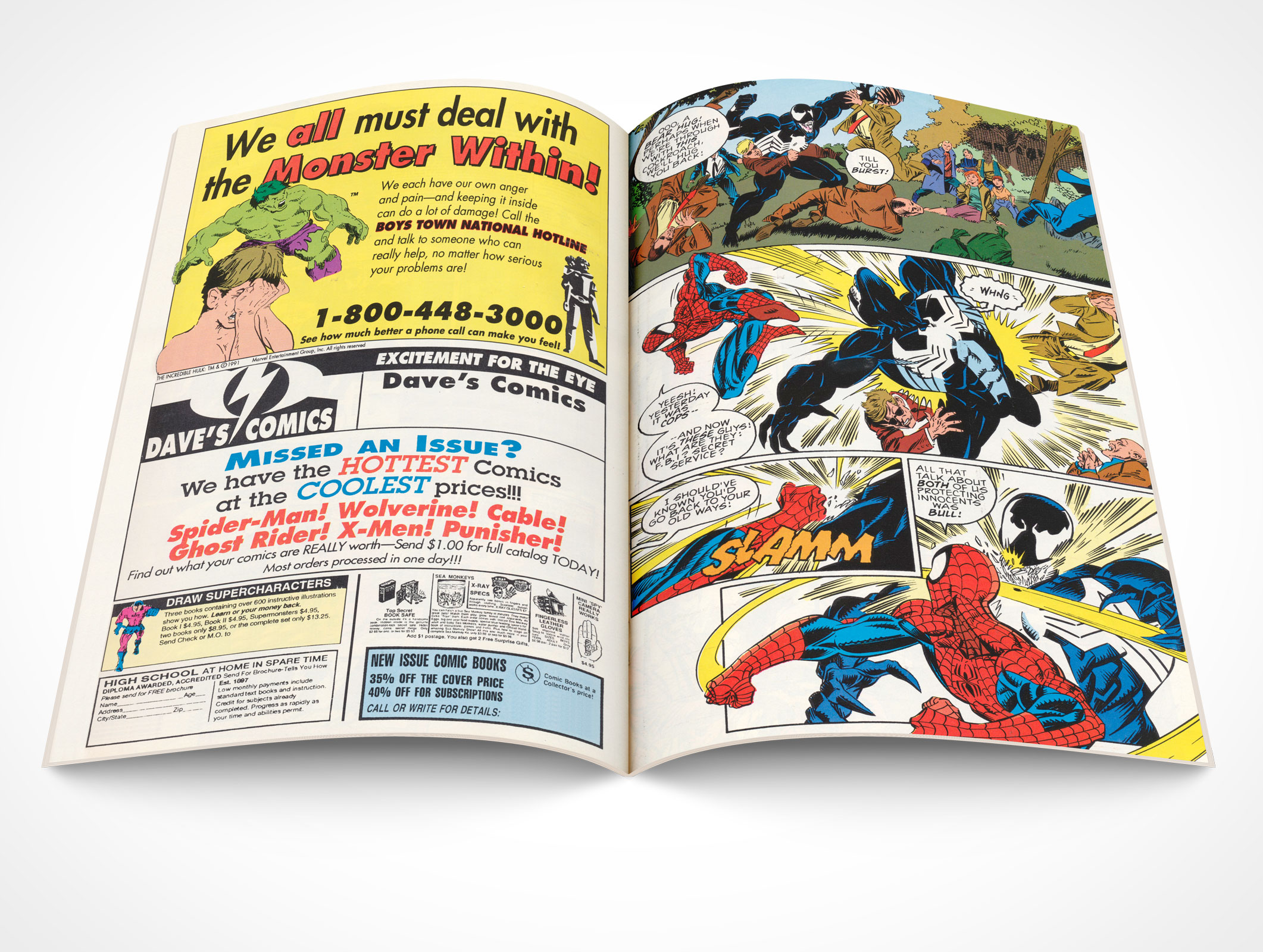 Spread Comic Book Mockup 10r5